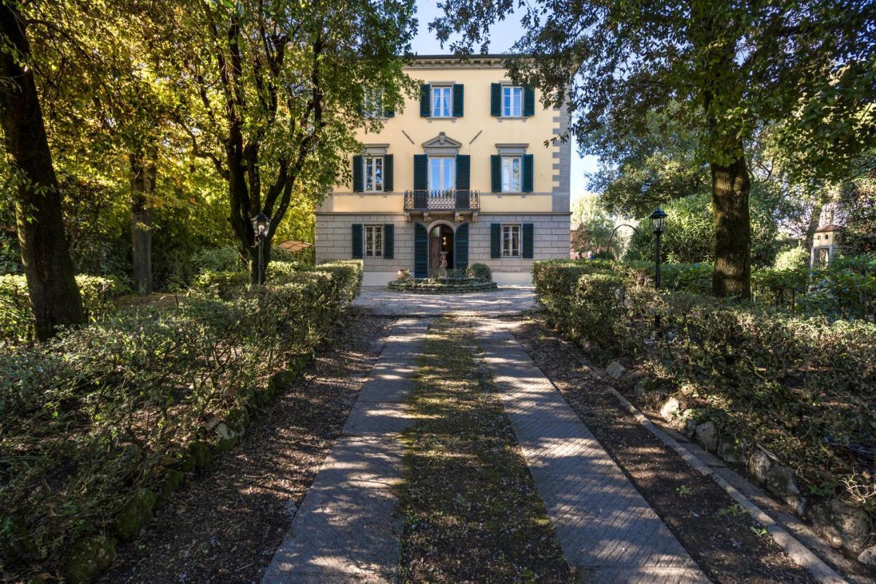 Villa Ines Charme Near Lucca Алтопашо Екстериор снимка