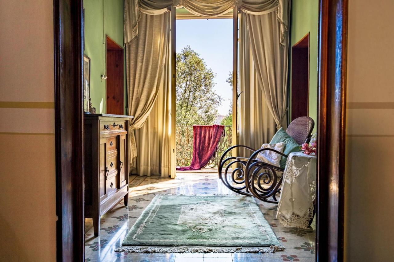 Villa Ines Charme Near Lucca Алтопашо Екстериор снимка
