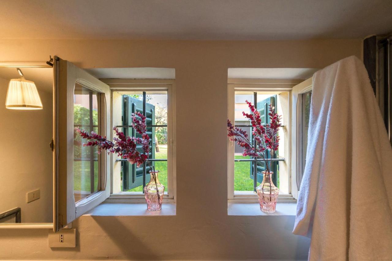 Villa Ines Charme Near Lucca Алтопашо Екстериор снимка