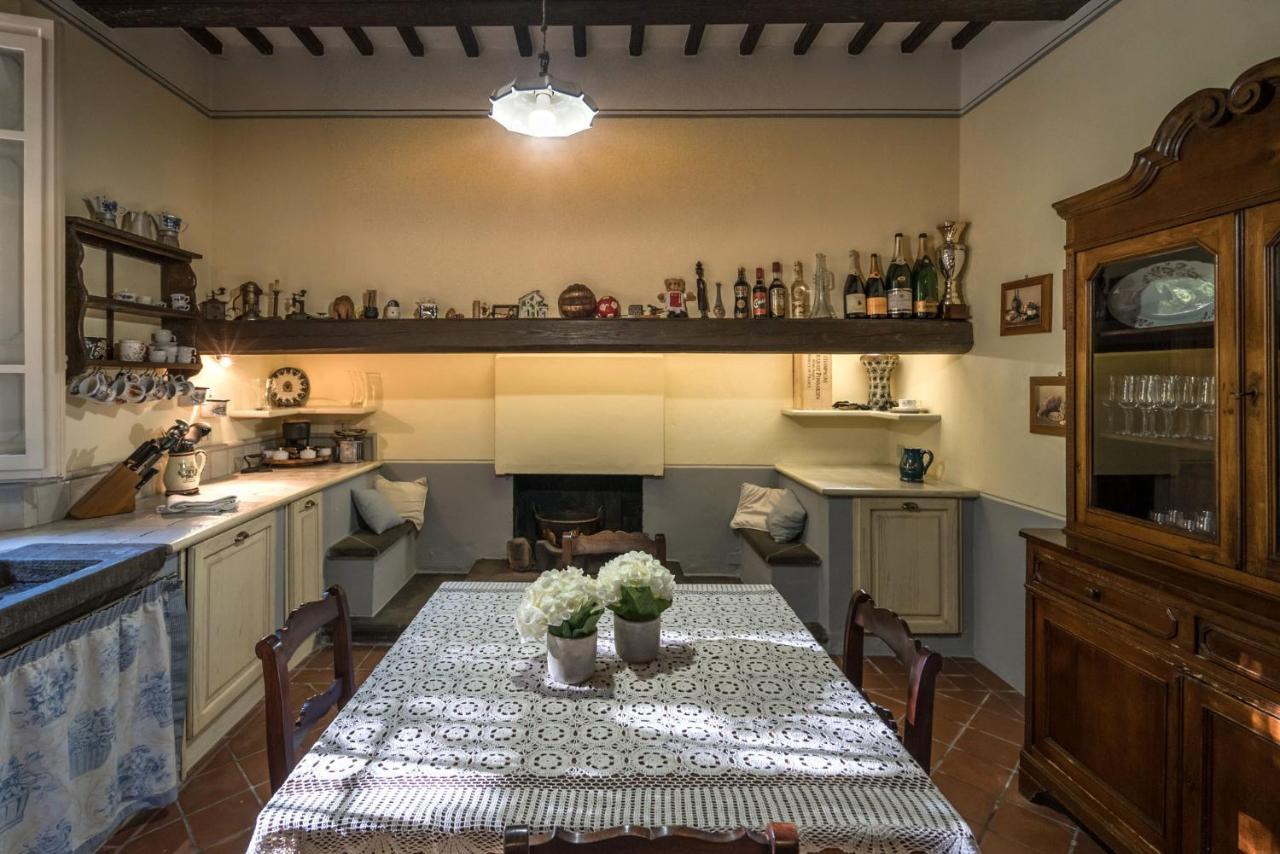 Villa Ines Charme Near Lucca Алтопашо Екстериор снимка