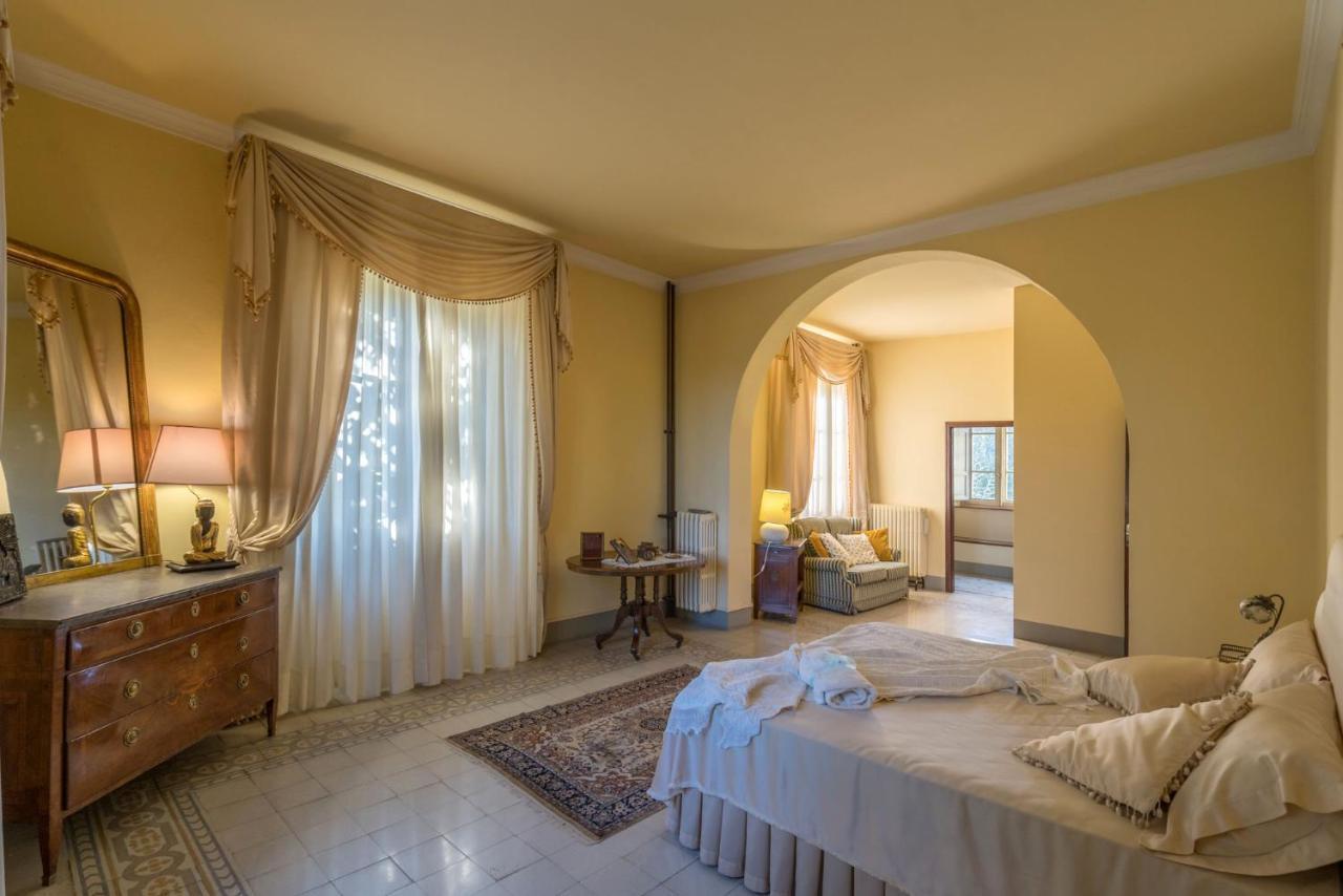Villa Ines Charme Near Lucca Алтопашо Екстериор снимка