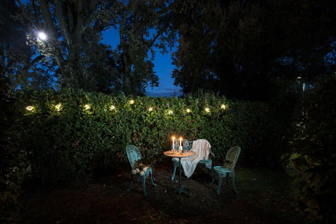 Villa Ines Charme Near Lucca Алтопашо Екстериор снимка