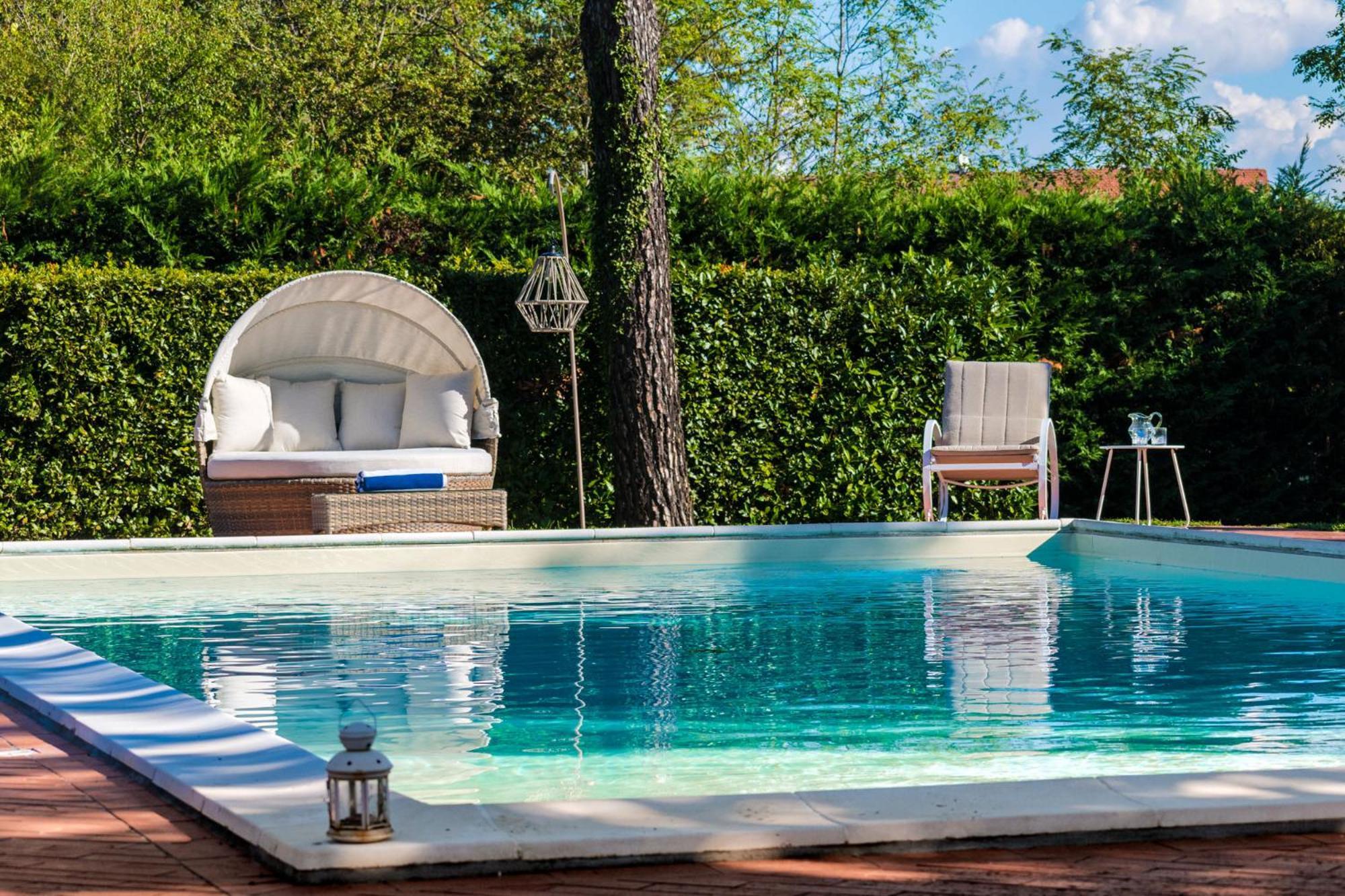 Villa Ines Charme Near Lucca Алтопашо Екстериор снимка